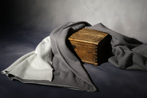 <strong>Sweatshirtstoff SHERPA mit Lammfellstruktur als Innenseite</strong>