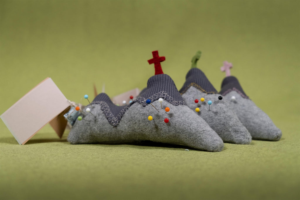 <strong>Weihnachtsidee Nr. 2: Berge-Nadelkissen </strong>