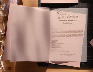 <strong>"Weihnachtsidee STOFFGUTSCHEIN"</strong>
