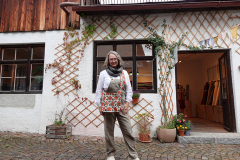 BAX NEI DASCHN - Umhängetasche Blume Retro