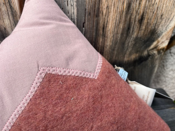 BERGEKISSEN Alpenglühen - aussen Baumwolle und Wolle, innen Schafwollfüllung